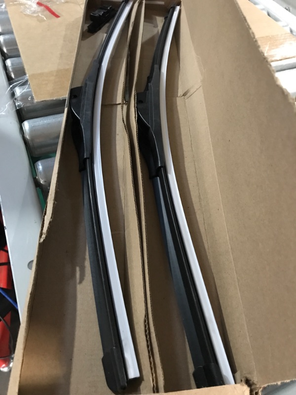 Photo 1 of TRICO Diamond 24 Inch pack of 2 High Performance Automotive Replacement Windshield Wiper Blades For My Car (25-2424), Easy DIY Install & Superior Road Visibility 24" + 24" Pair Pack