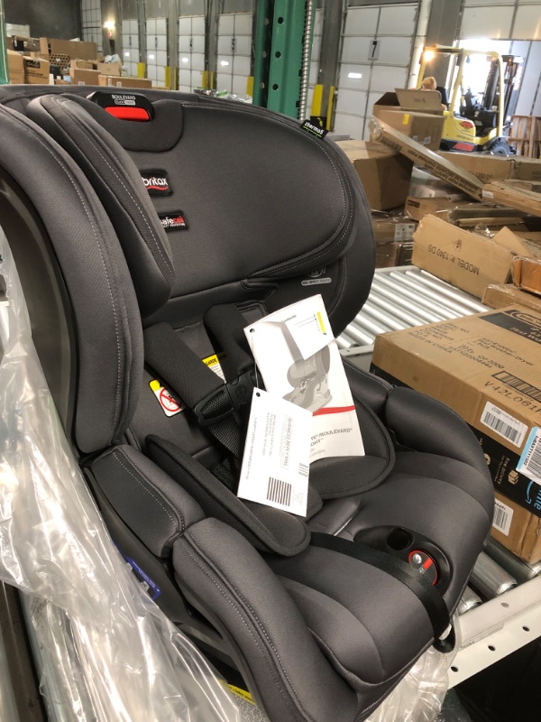 Photo 2 of Britax Boulevard ClickTight Convertible Car Seat, Cool N Dry Charcoal - Cooling & Moisture Wicking Fabric Boulevard Cool N Dry