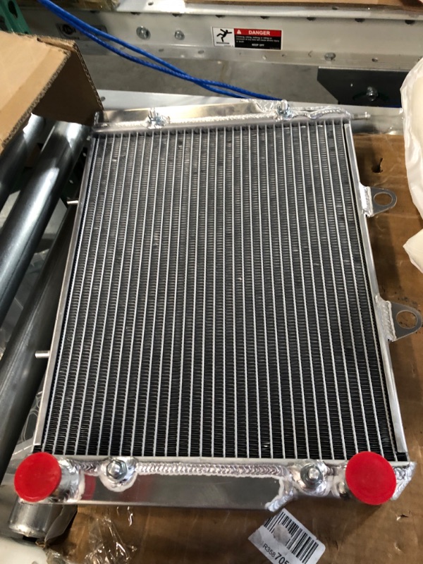 Photo 4 of HonorPower 1 Row Core Aluminum Radiator OEM 