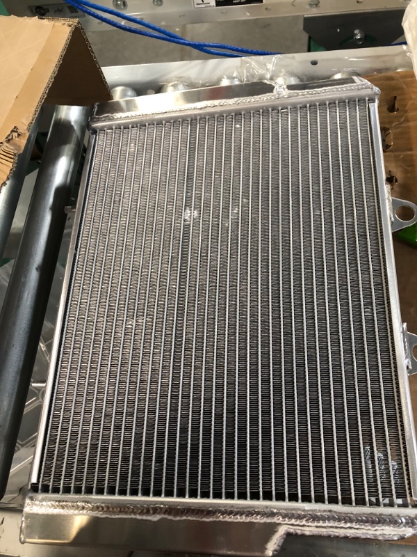 Photo 2 of HonorPower 1 Row Core Aluminum Radiator OEM 