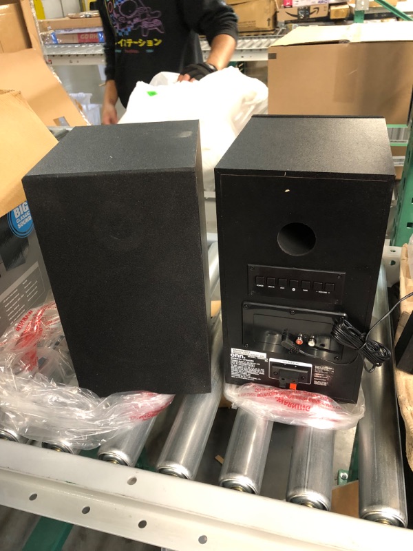 Photo 4 of **PARTS ONLY- DOES NOT POWER ON** New Ilive Isb1400B Bluetooth Bookshelf Speaker