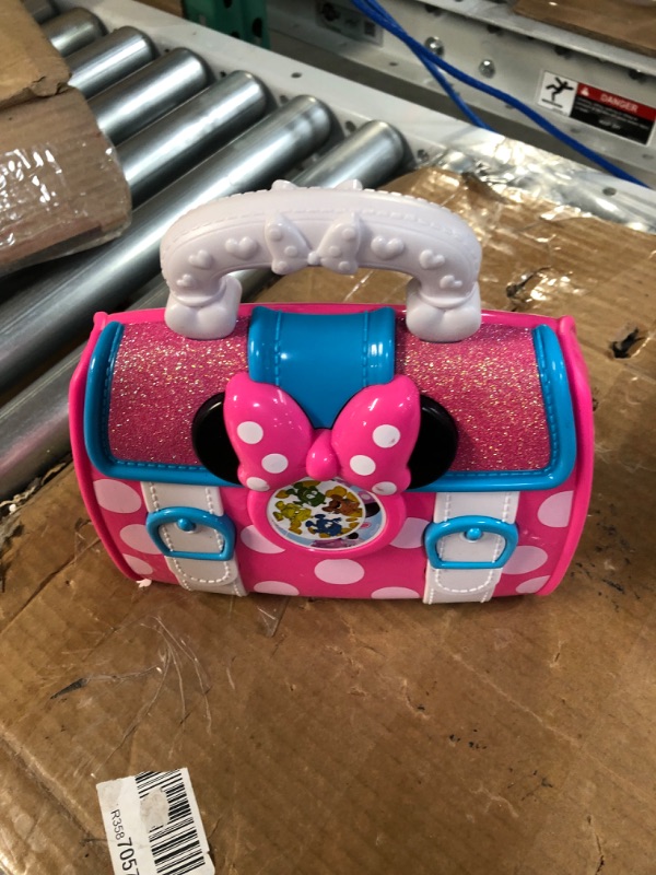 Photo 1 of Disney Junior’s Minnie Mouse Bow-Care Doctor Bag Set 