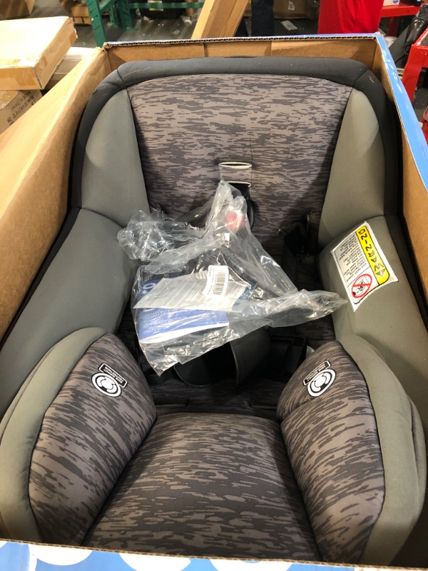 Photo 3 of Cosco Mighty Fit 65 DX Convertible Car Seat (Heather Onyx Gray)