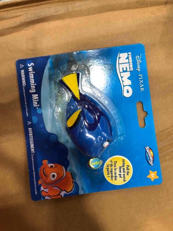 Photo 2 of Swimways Finding Nemo - Swimming Mini - Dory
