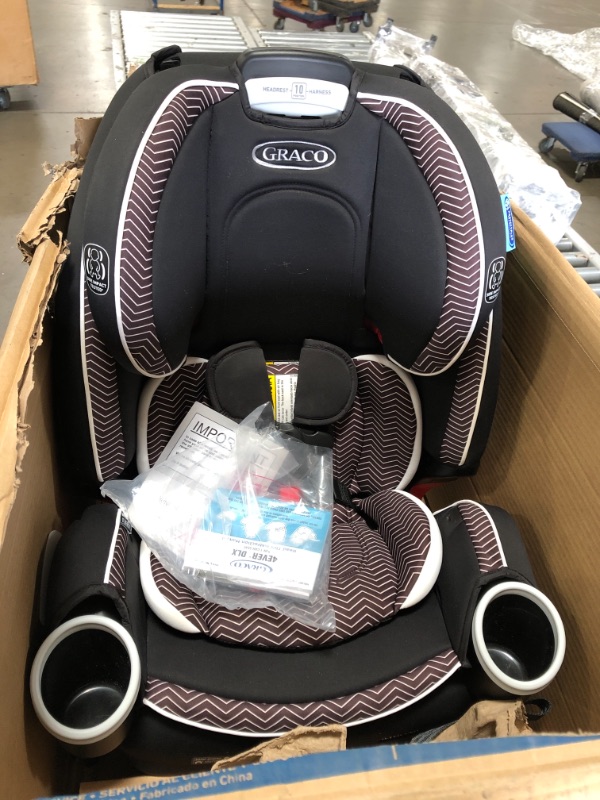 Photo 2 of Graco 4Ever DLX 4 in 1 Car Seat, Infant to Toddler Car Seat, with 10 Years of Use, Zagg
