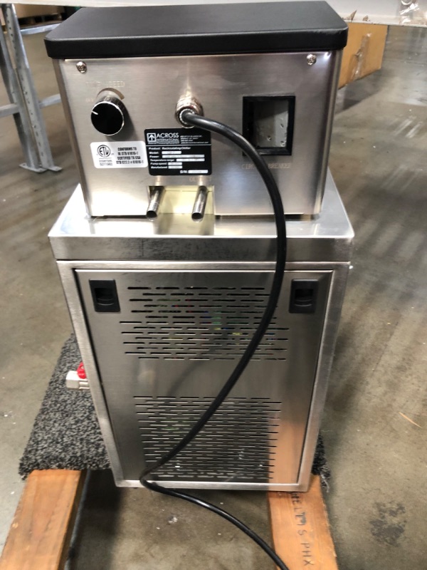 Photo 11 of ***UNTESTED*** Across International -20C to 99C Compact Stainless Steel 7L Capacity Recirculating Laboratory Chiller - UL/CSA Certified, 110 Volt
