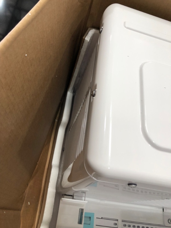 Photo 1 of **MINOR DAMAGE TO MACHINE PLEASE VIEW PHOTOS**
Midea 8,000 BTU Smart Inverter U-Shaped Window Air Conditioner, 35% Energy Savings, Extreme Quiet, MAW08V1QWT (1860705)
