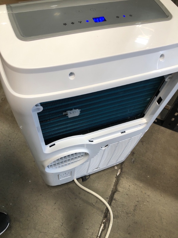 Photo 4 of **MINOR DAMAGE**MISSING COMNPONENTS** BLACK+DECKER 14,000 BTU Portable Air Conditioner with Remote Control, White
