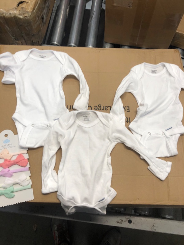 Photo 6 of (3 ITEM BUNDLE) Gerber Baby 3pk Short Sleeve Onesies - White + Pampers Splashers Swim Diapers Size M, 18 Ct | CVS + Baby Girl' 5pk Kinny Dotted Bow Headwrap - Cloud ™