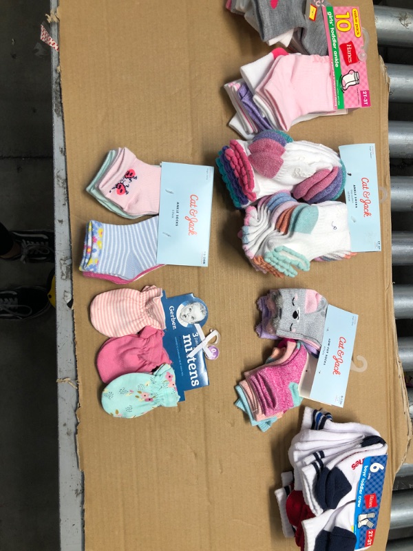 Photo 1 of 6PK BUNDLE OF BABY SOCKS