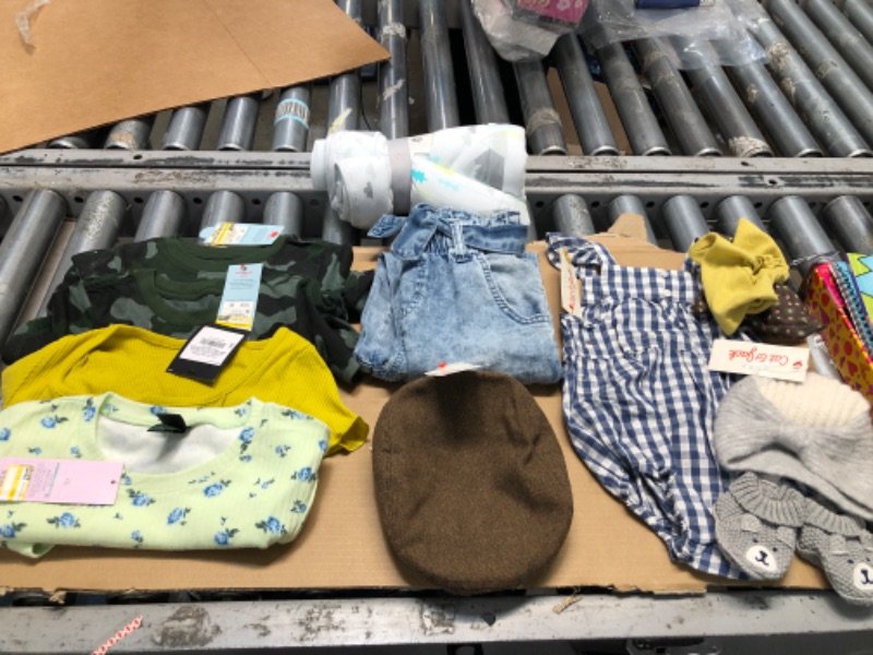 Photo 1 of 10 ITEM BUNDLE OF KIDS/BABY CLOTHING AND ACCESSORIES (MIXED SIZES)