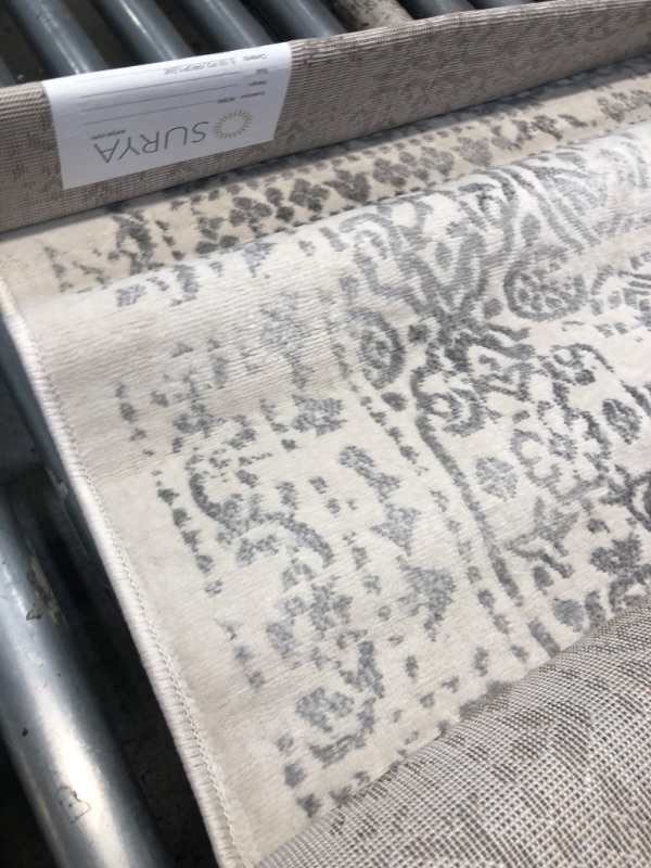 Photo 2 of **USED**
Abbie & Allie Rugs Auerberg Rom-2308 Silver 6'7" X 9' Area Rug
