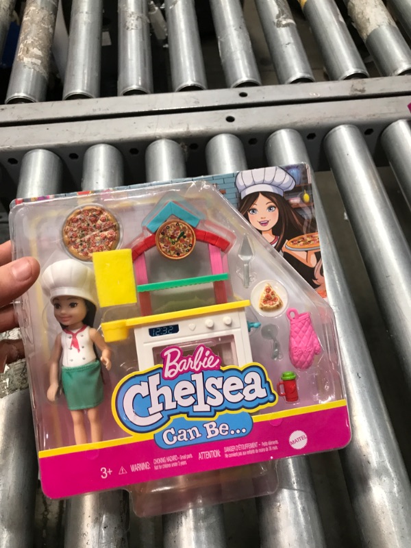 Photo 2 of ?Barbie Chelsea Can Be Pizza Chef Doll Playset

