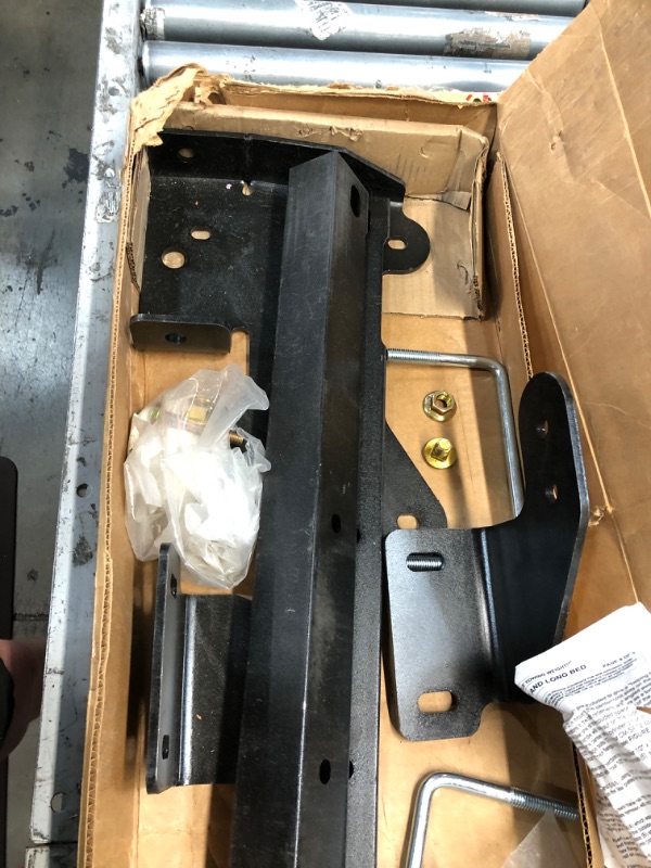 Photo 1 of ***PARTS ONLY*** CURT 60660 Double Lock EZr Gooseneck Installation Brackets, Fits Select Dodge, Ram 2500, 3500 -DIRTY FROM SHIPPING AND HARDWARE LOOSE IN BOX -