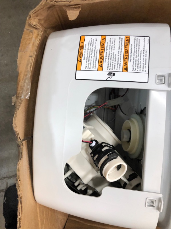 Photo 8 of **DOES NOT TURN ON WHEN PLUGGED IN TO POWER OUTLET**
Whirlpool WHES40 40,000 Grain Water Softener (For 1-6+ People)
