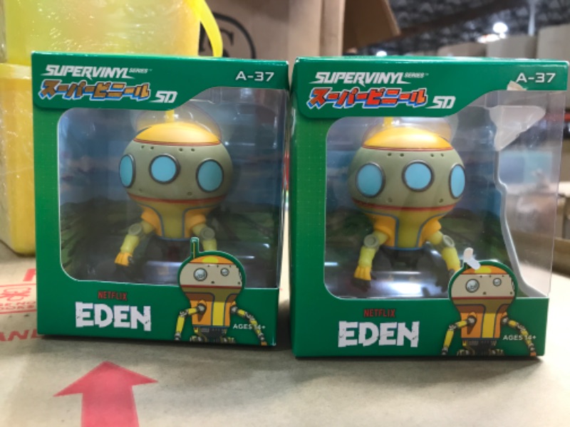 Photo 2 of 2 PACK: Eden a-37 3-Inch SD Vinyl Figure
