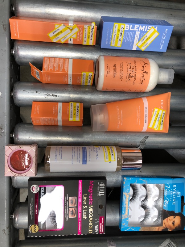 Photo 1 of 10 PCS BEAUTY BUNDLE