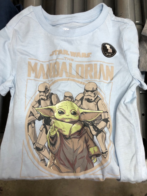 Photo 1 of 3 PCS CHILDREN'S T-SHIRT BUNDLE
Jurassic World Size 10/12
Mandalorian Size S
Pride Size 4T