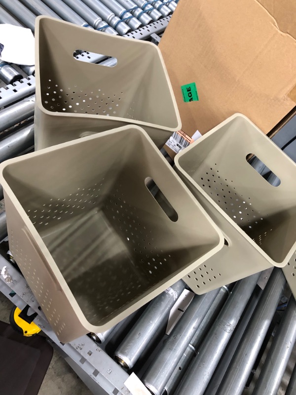 Photo 1 of 3 pack plastic office trash bins 