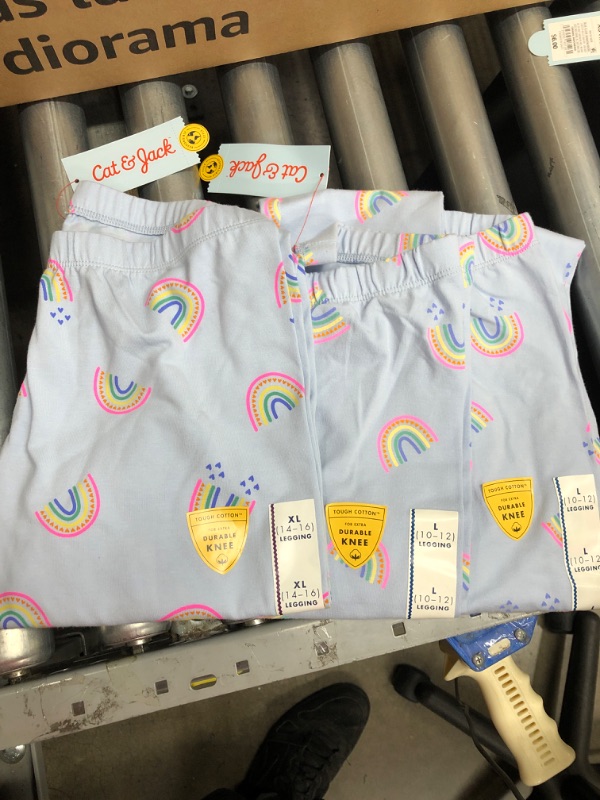 Photo 2 of 3 PACK
Girls' Rainbow Leggings - Cat & Jack™ Light
L, XL