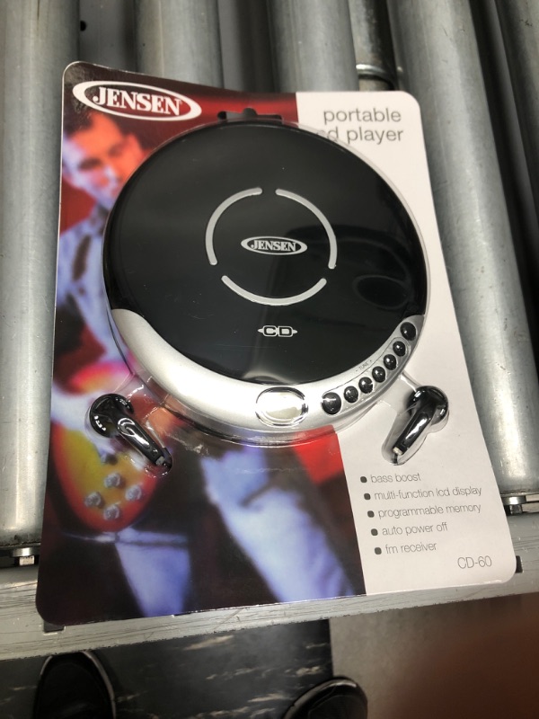 Photo 1 of Jensen CD-60R Portable CD Player With Bass Boost
