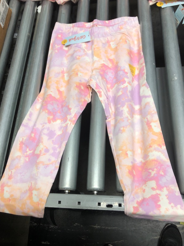 Photo 2 of 3-Pack - Girls' Capri Leggings - Cat & Jack (Size: M)