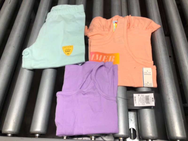 Photo 1 of 3-Pack Bundle of Assorted Girl's Clothing
(Size: L)