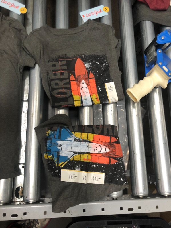Photo 3 of (BUNDLE OF 4 KIDS GRAPHIC TEES SIZED YOUTH SMALL 6/7) 3 ROCKET EXPLORER SHIRTS AND ONE SHARK