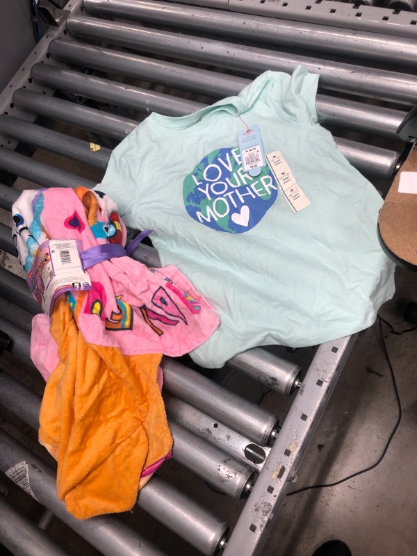 Photo 1 of **BUNDLE OF 2**
--PAW Patrol Skye Here to Help Hooded Towel
--Boys' 'Love Your Other' Graphic Short Sleeve T-Shirt - Cat & Jack™ Int Green
