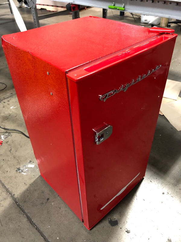 Photo 8 of Frigidaire 3.2 Cu. Ft. Retro Compact Refrigerator with Side Bottle Opener EFR376, Red
