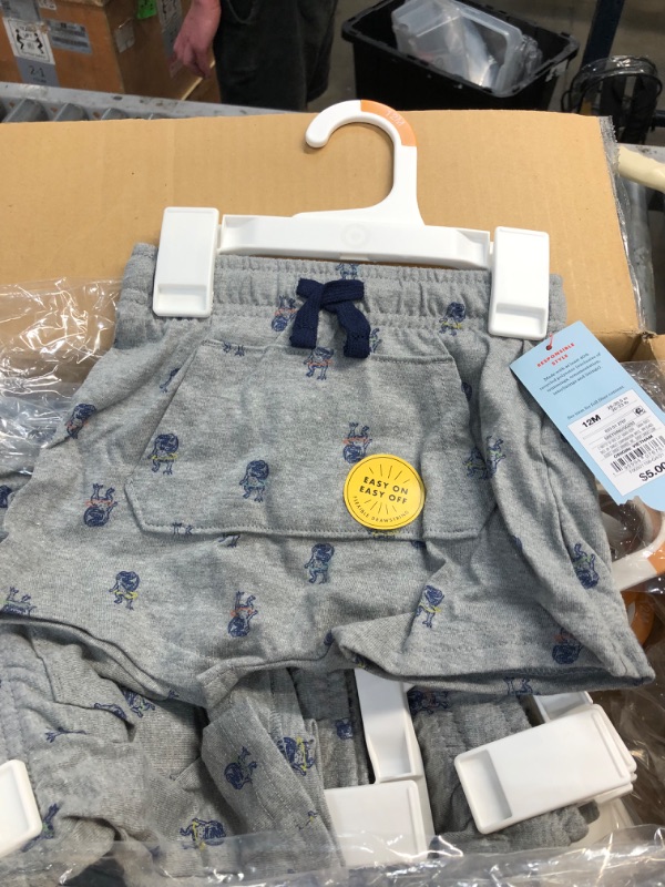 Photo 1 of CASE OF 12 CAT AND JACK BOYS SHORTS SIZE 12M
