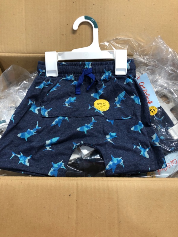 Photo 1 of CASE OF 12 CAT AND JACK BOYS SHORTS SIZE 4T