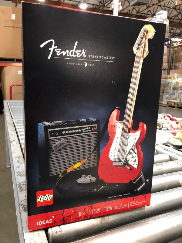 Photo 2 of (Incomplete - Used) LEGO Ideas Fender Stratocaster 21329 Building Set