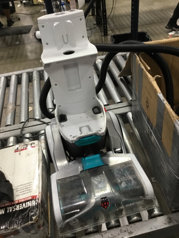 Photo 2 of Hoover Smartwash Automatic Carpet Cleaner Machine, with Storage Mat, FH52050, Turquoise
