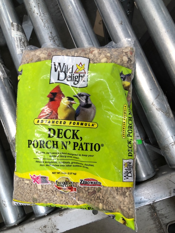 Photo 2 of **expiration date not listed on bag**
Wild Delight Deck Porch N Patio Wild Bird Feed 5 Lb. Bag
