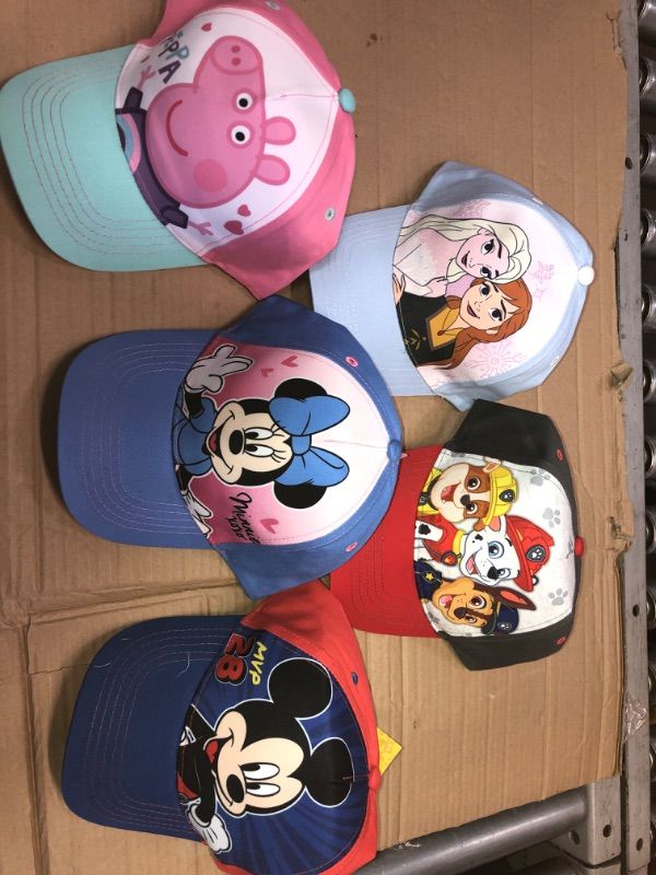 Photo 1 of Bundle of assorted girl/Boy hats. 
Items (5)