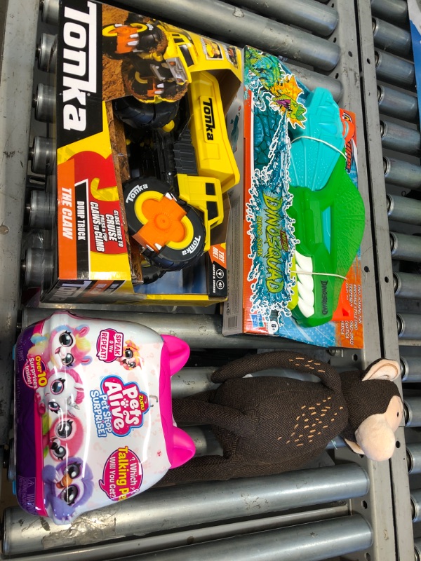 Photo 1 of BUNDLE OF 4 ASSORTED KIDS TOYS