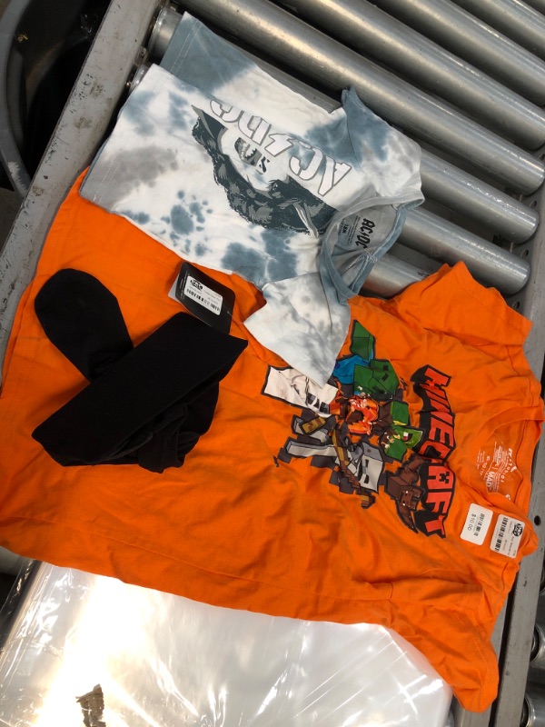Photo 1 of 2 PACK
CHILDRENS SHIRT BUNDLE
XL, 18M