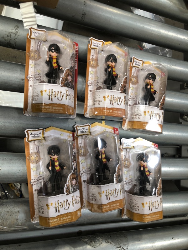 Photo 1 of 6 PACK*
Harry Potter Wizarding World Harry Potter Magical Minis 3-Inch Doll
