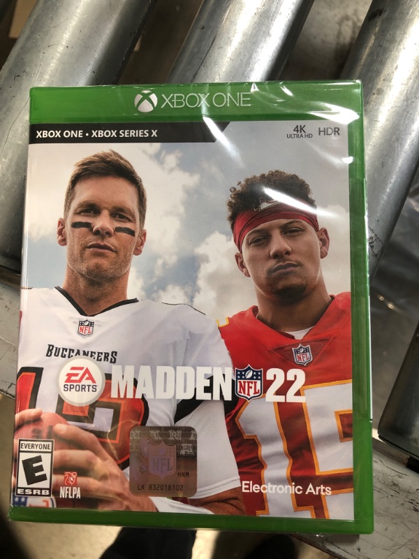 Photo 2 of Madden NFL 22 - Xbox One/Series X|S

