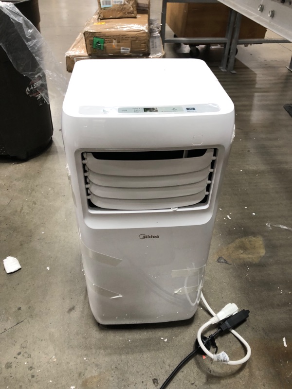 Photo 5 of Midea MAP08R1CWT 8,000 BTU 115V Portable AC
