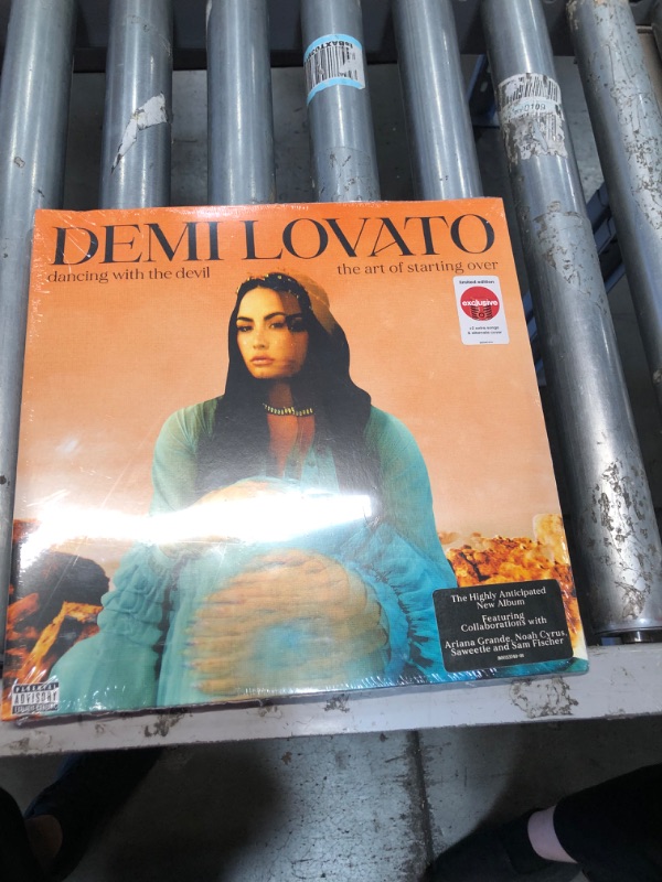 Photo 2 of Demi Lovato - Dancing With The Devil… The Art Of Starting Over (2LP) 

