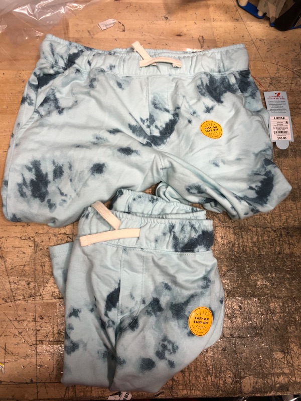 Photo 2 of  2 Pack Boys' Tie-Dye French Terry Shorts - Cat & Jack™ Ight Size Large
