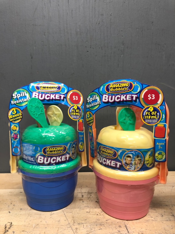 Photo 1 of 6 pack Bucket of Amazing Bubbles - New
