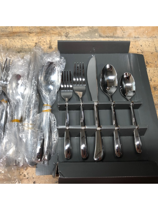 Photo 1 of 20 piece Silverware Set