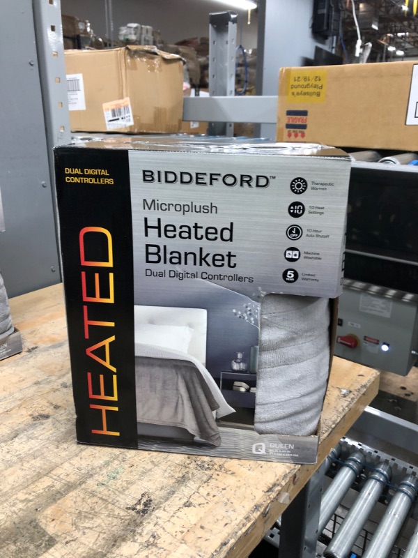 Photo 4 of Biddeford Electric Heated Microplush Blanket Queen Grey 