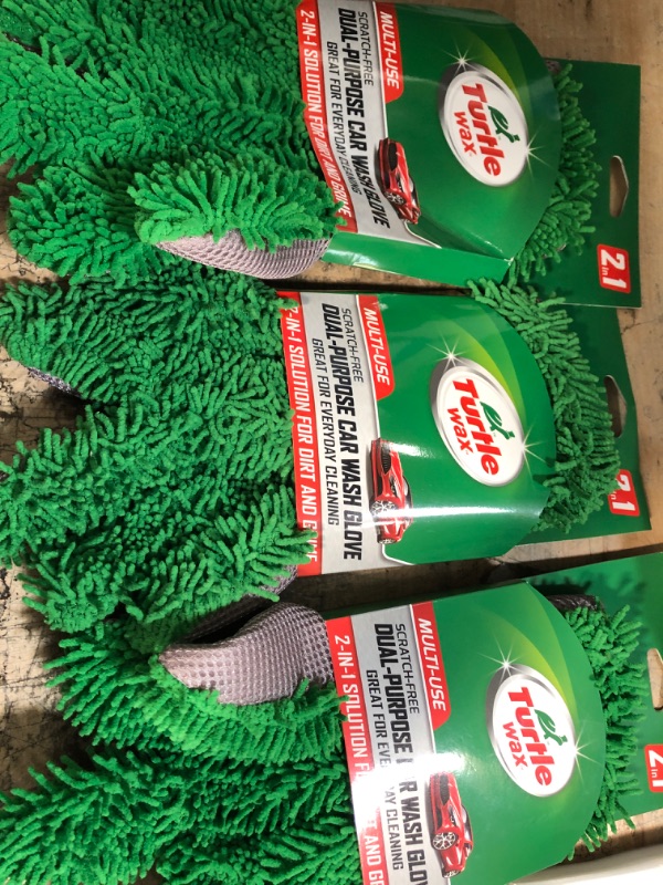 Photo 1 of 6"x12" Dual Purpose Cleaning Glove Green - Turtle Wax
