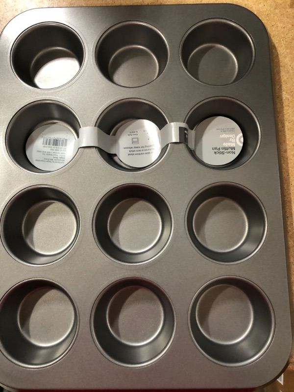 Photo 2 of 12 Cup Non-Stick Muffin Tin Carbon Steel Pan