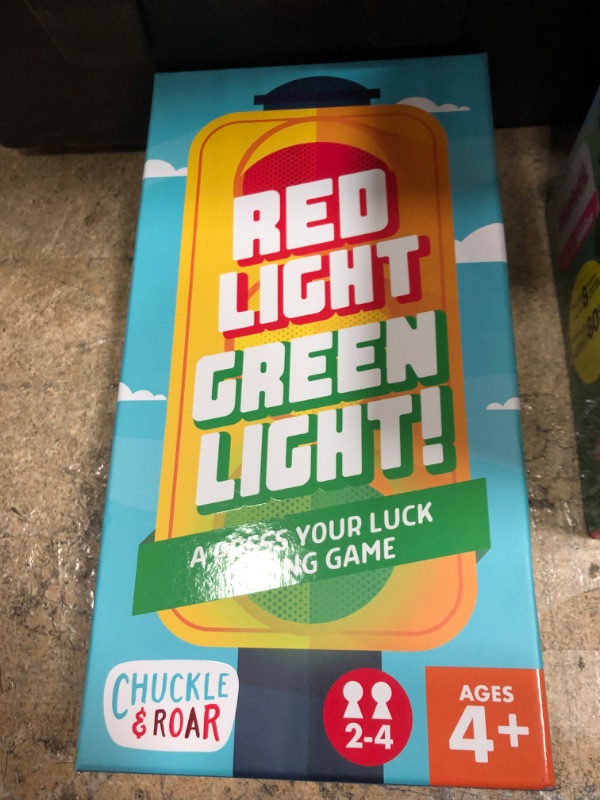 Photo 2 of Chuckle & Roar - Red Light Green Light - Preschool Racing Game - Board Game
