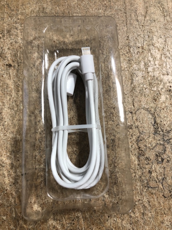 Photo 1 of Just Wireless 6ft TPU Lightning to USB-A Cable - White